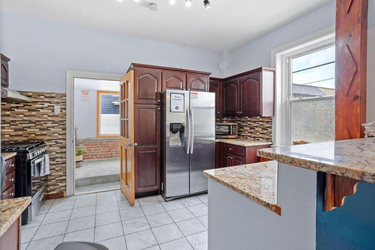 Luxury 8 Bedroom House, Steps To Tropicana, Beach And Boardwalk! Atlantic City Eksteriør billede